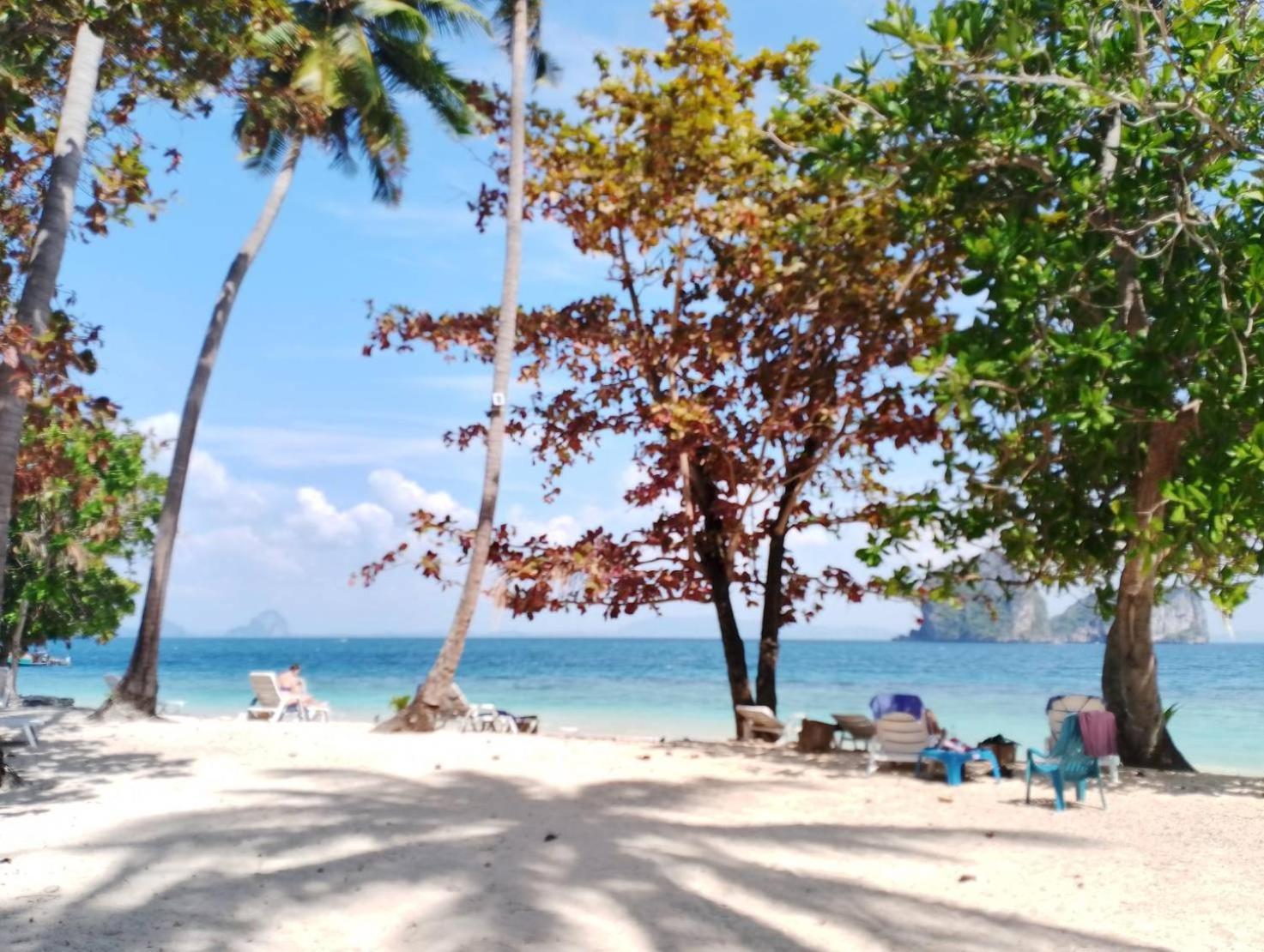 Koh Ngai Resort Buitenkant foto