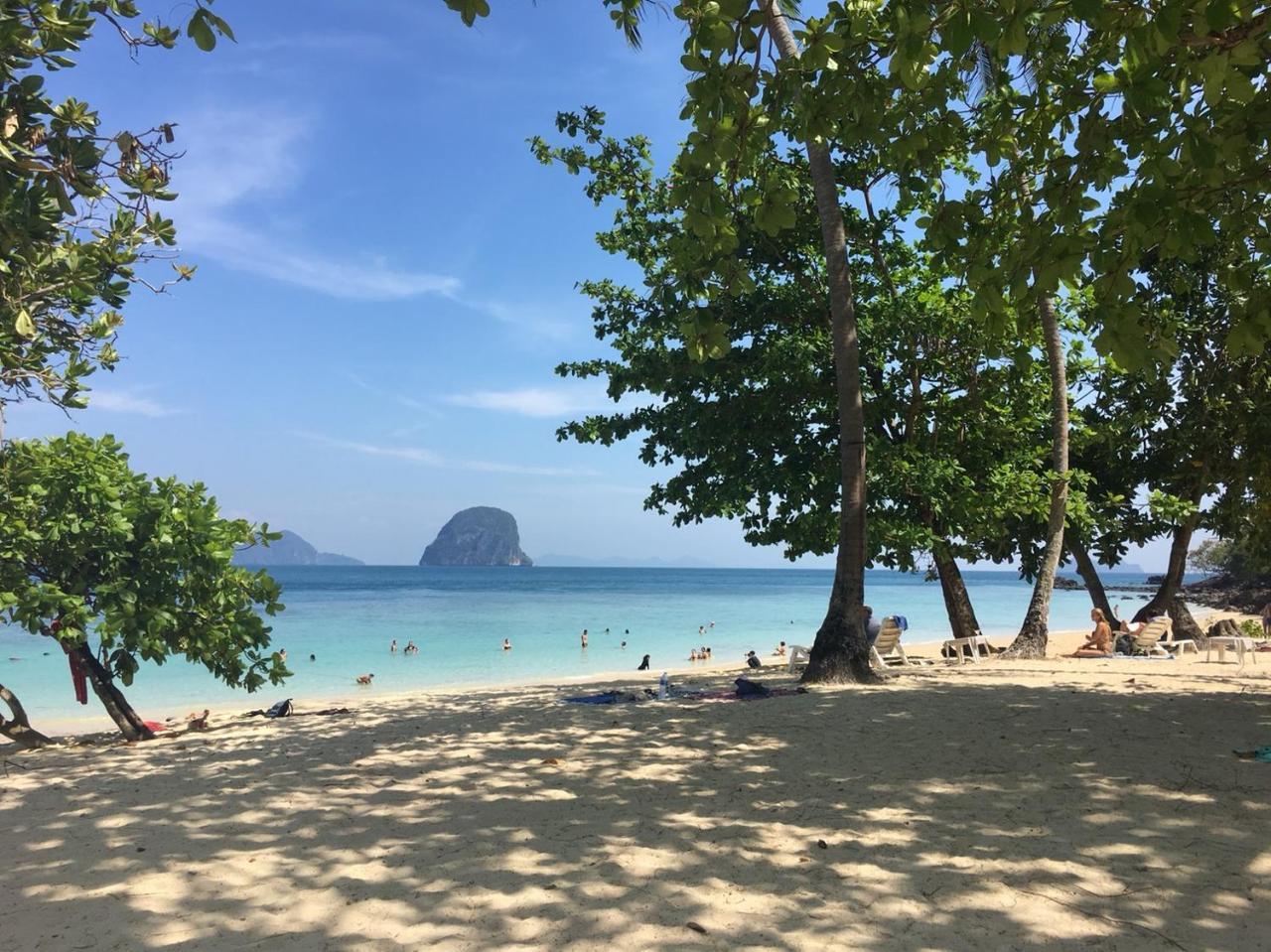 Koh Ngai Resort Buitenkant foto